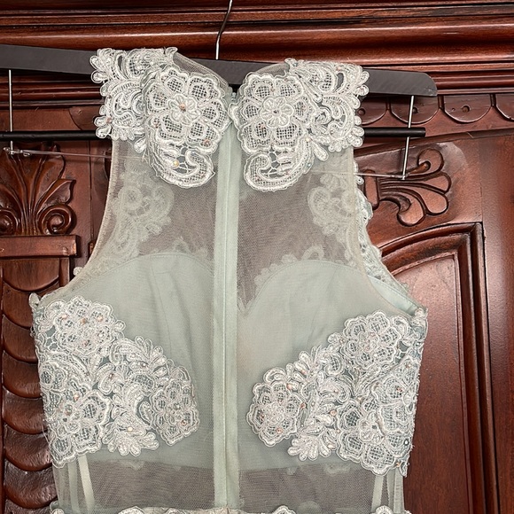 💙LIGHT BLUE ILLUSION LACE DRESS💙 - Picture 6 of 6
